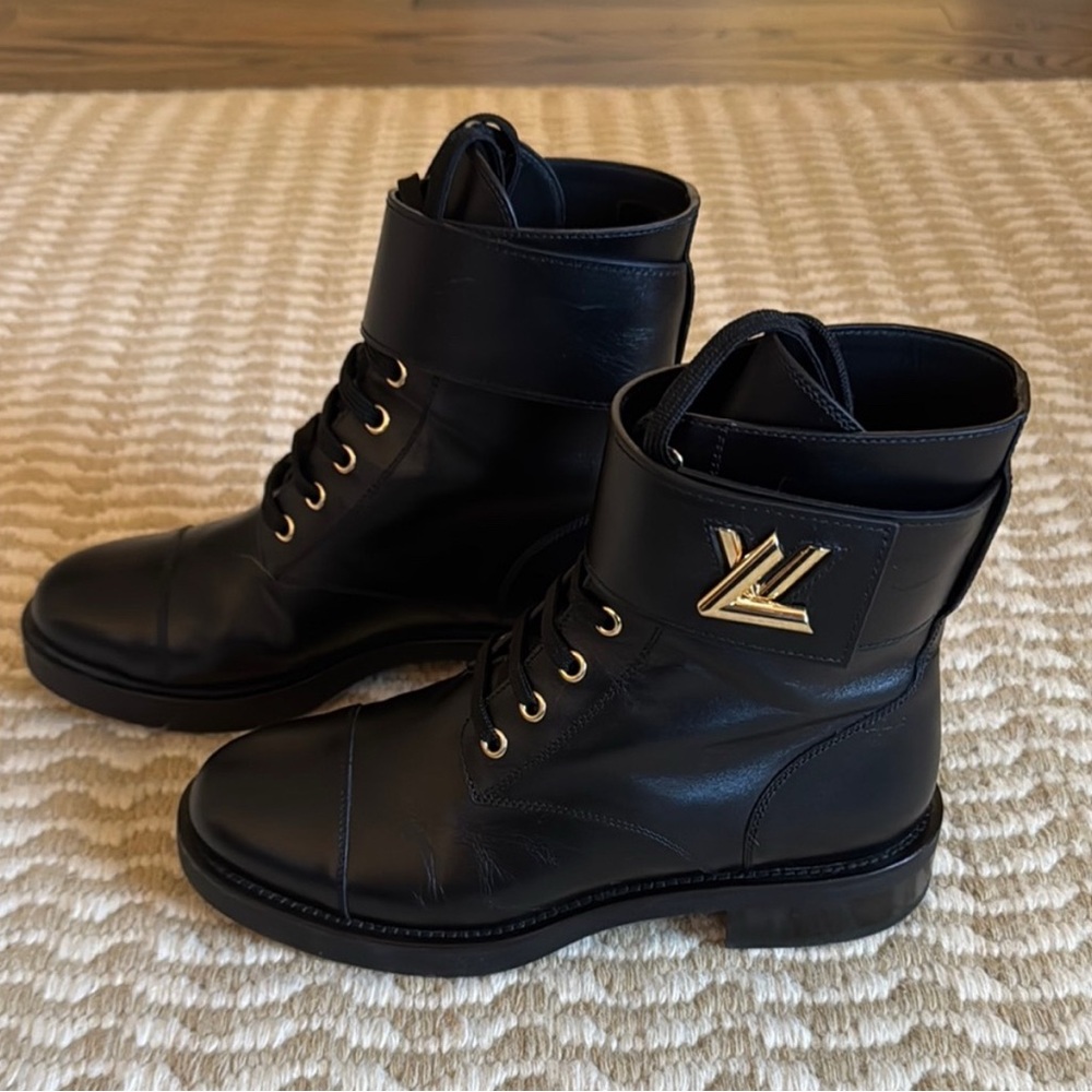 Louis Vuitton Black Wonderland Flat Ranger Combat Boots. Size 38/7.5. - Picture 1 of 9